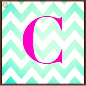 Meet your Posher, Seira